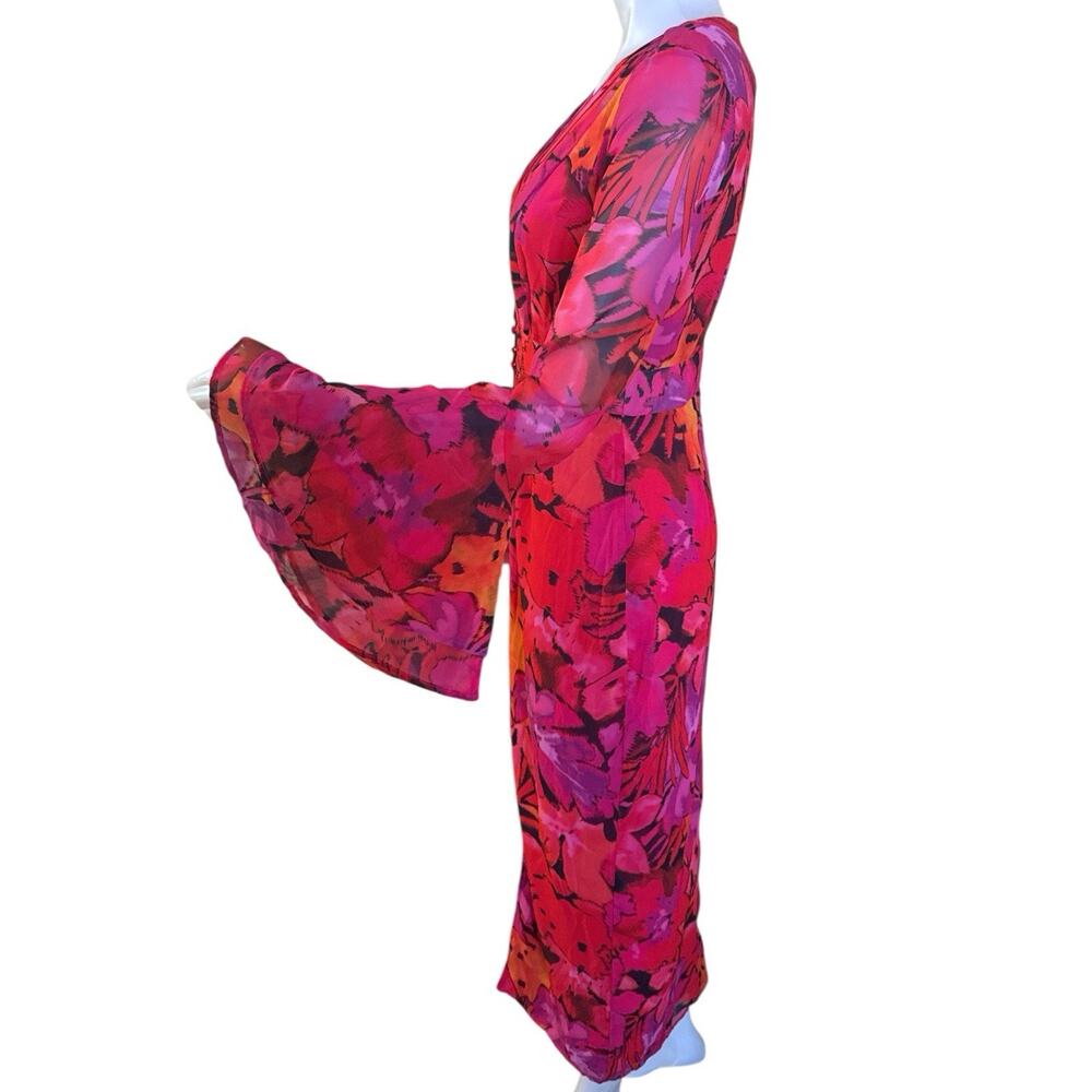 Runaway The Label ROMELLY Dress in Pink Floral Bell Sleeve Size M NWT - Picture 2 of 12